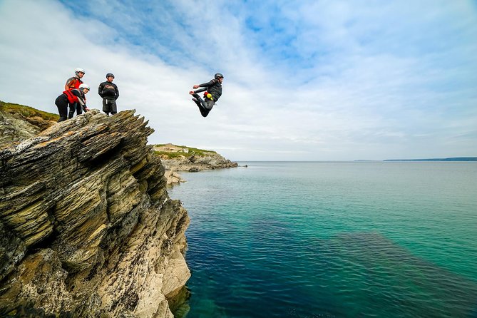  Dive Into Adventure: Exploring Coasteering in Newquay